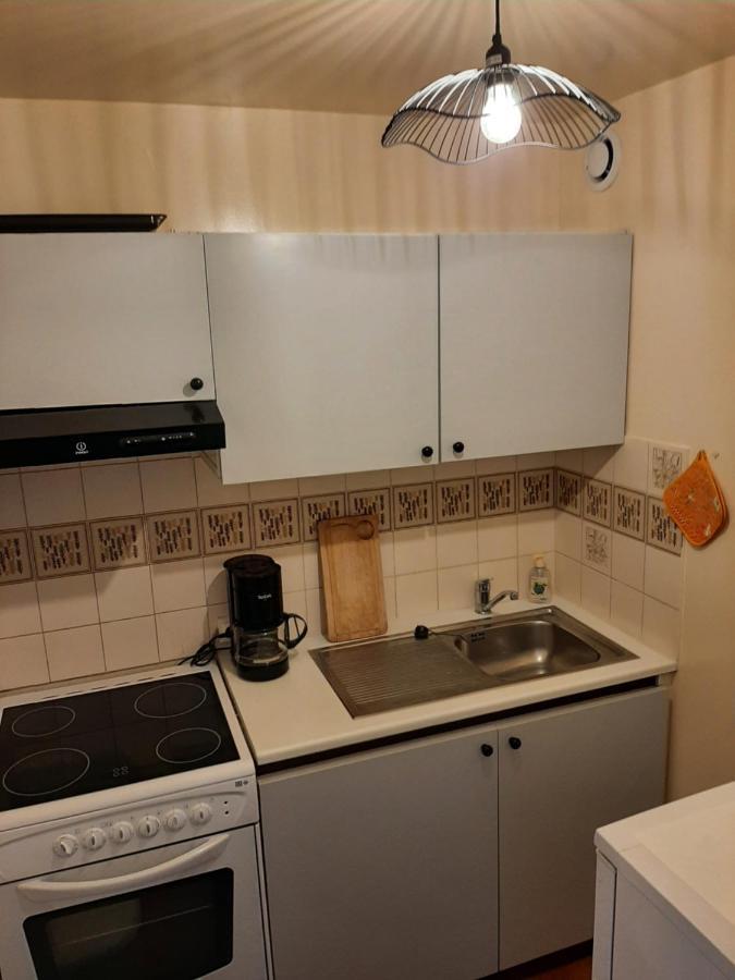 Appartement Avec Terrasse Centre سامووه المظهر الخارجي الصورة